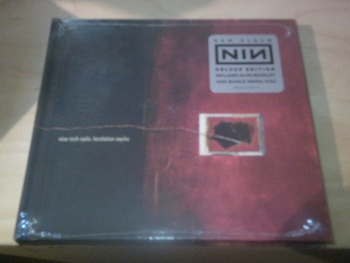 Nine inch nails hesitation - nails,